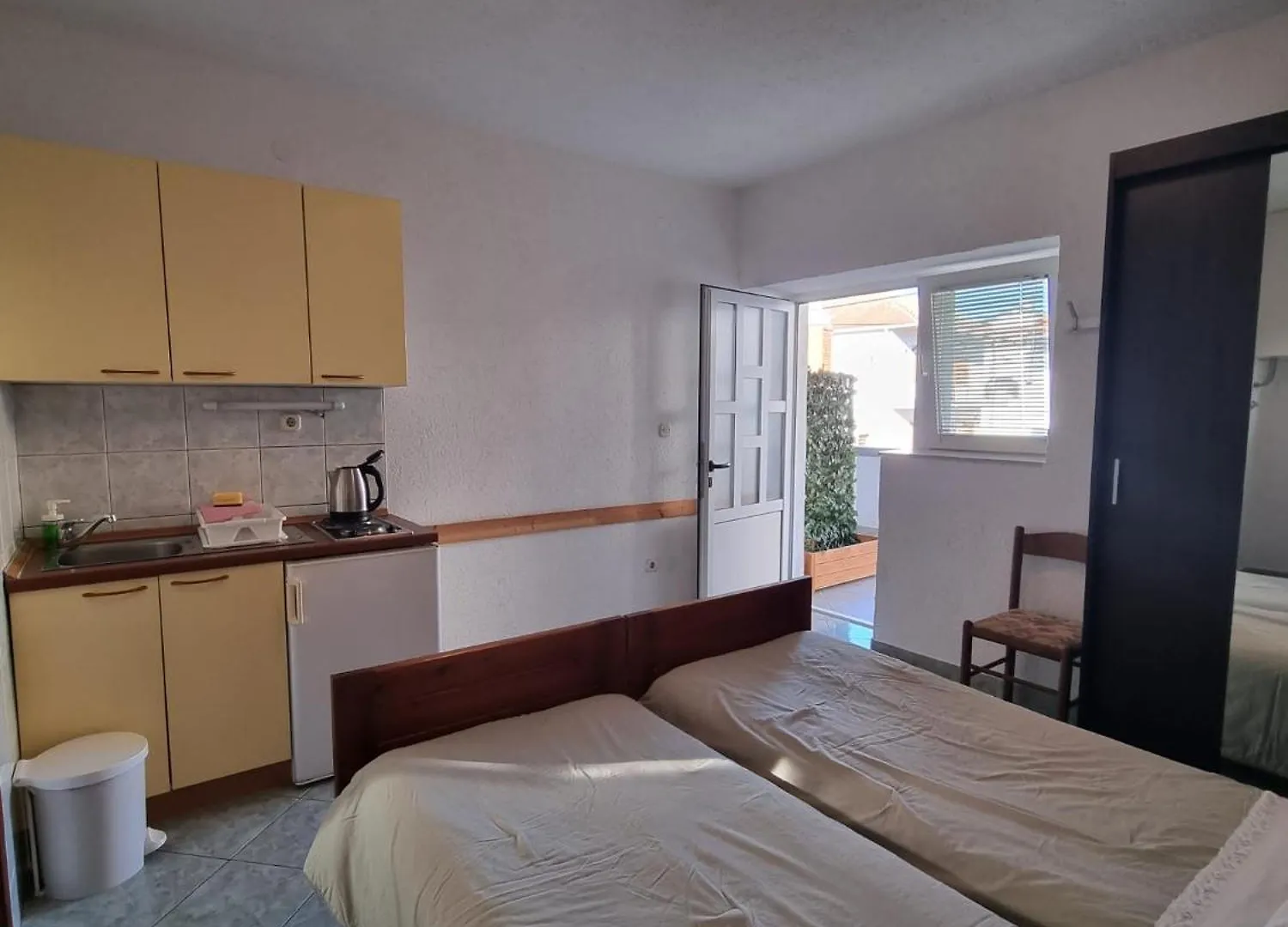 Apartmani Bada Pakoštane 0*,